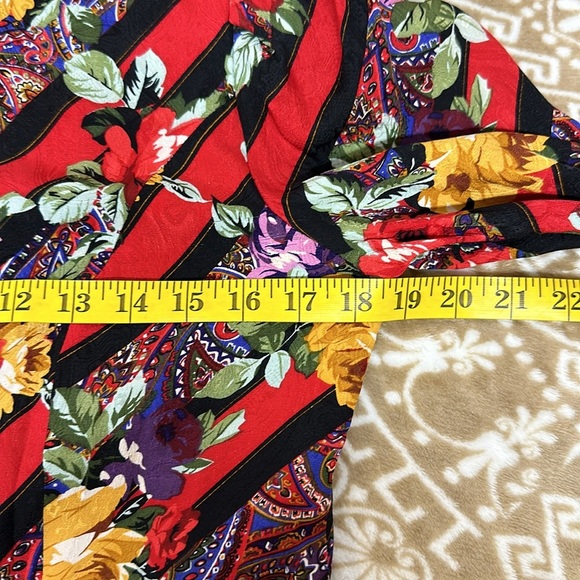 Vintage Richard Warren 100% Silk Floral Jacket - Picture 7 of 11